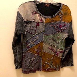 Embroidered cotton top 19” neck to waist